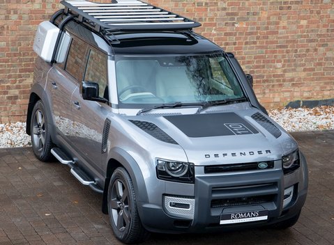 Land Rover Defender 110 HSE D240 8