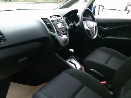 Hyundai ix20 STYLE ONLY 27,000 MILES FROM NEW 13