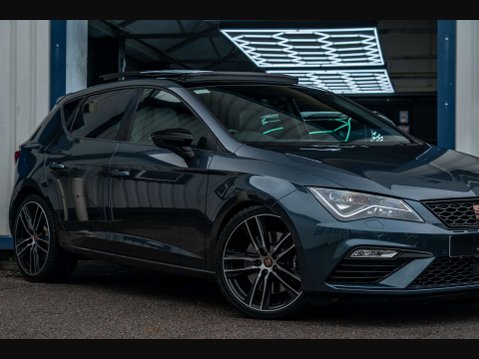 SEAT Leon 2.0 Leon Cupra Luxury 290 TSi Semi-Auto 5dr 7