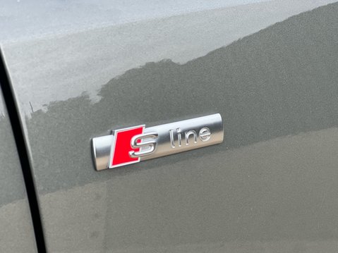 Audi Q3 TFSI QUATTRO S LINE 23
