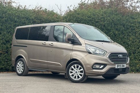 Ford Tourneo Custom Titanium | 8 Seats | 8 Seats | L1 SWB | NO VAT | Euro 6 | VANLUX