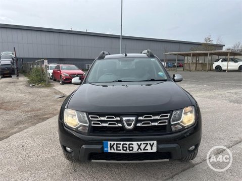 Dacia Duster 1.5 dCi Laureate Euro 6 (s/s) 5dr 3