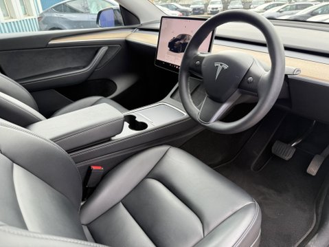 Tesla Model Y (Dual Motor) Long Range SUV 5dr Electric Auto 4WDE (384 bhp) 2