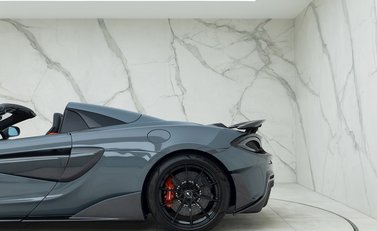 McLaren 600 Spider 26