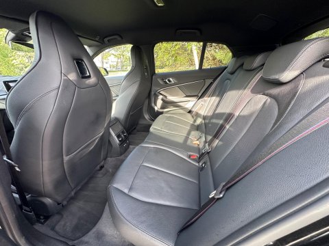 BMW 1 Series 2.0 M135i Auto xDrive Euro 6 (s/s) 5dr 8