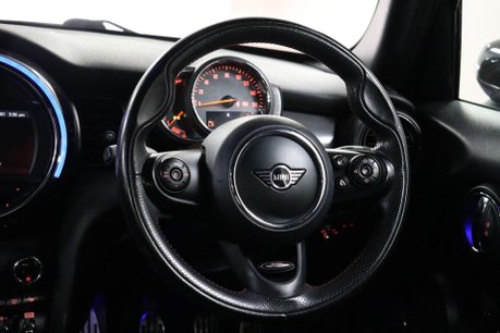 Mini Hatch COOPER SPORT 44