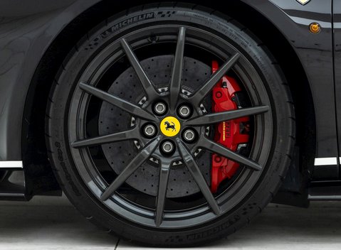 Ferrari 488 Pista Piloti 8