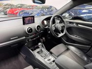 Audi A3 2.0 TDI S line Saloon 4dr Diesel S Tronic quattro Euro 6 (s/s) (184 ps) 34