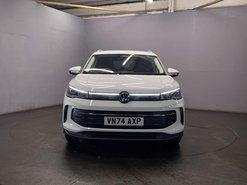 Volkswagen Tiguan 1.5 eTSI MHEV Match SUV 5dr Petrol Hybrid DSG Euro 6 (s/s) (150 ps) Alloys