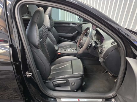 Audi RS3 2.5 TFSI GPF Audi Sport Edition Saloon 4dr Petrol S Tronic quattro Euro 6 ( 18