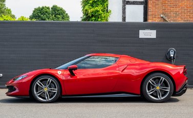 Ferrari 296 GTB 3