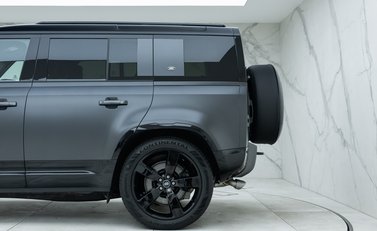 Land Rover Defender 110 V8 Carpathian Edition 30