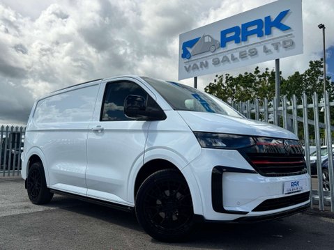 Volkswagen Transporter 2.0 TDI T30 Commerce Plus Panel Van 5dr Diesel Auto FWD SWB Euro 6 (s/s) (1 1