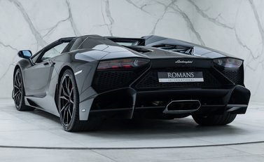 Lamborghini Aventador LP 720-4 50th Anniversary Roadster 13