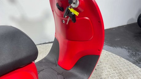 Sakura EV 3000 2024 48 MILES GOOD WORKING ELECTRIC SCOOTER 14