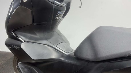 Honda PCX WW 2022 12K GOOD RUNNING PROJECT SCOOTER LEARNER 125CC BIKE 18