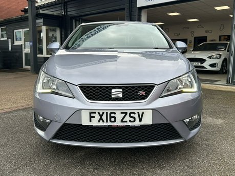 SEAT Ibiza TSI FR 4