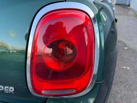Mini Cooper 1.5 Cooper Steptronic Euro 6 (s/s) 3dr 21