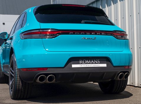 Porsche Macan S 27