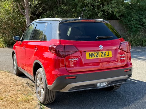 Suzuki Vitara SZ-T BOOSTERJET MHEV 24