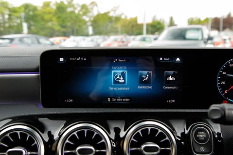 Mercedes-Benz CLA Class CLA 220 AMG LINE PREMIUM PLUS 31