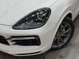 Porsche Cayenne 3.0 V6 E-Hybrid 14.1kWh SUV 5dr Petrol Plug-in Hybrid TiptronicS 4WD Euro 6 15
