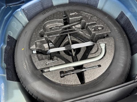 Volkswagen Polo 1.0 TSI SE Hatchback 5dr Petrol Manual Euro 6 (s/s) (95 ps) 37