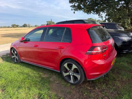 Volkswagen Golf 2.0 Golf GTi 5dr 9