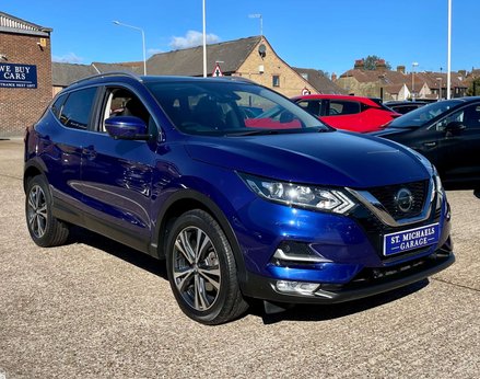 Nissan Qashqai 1.3 Qashqai N-Connecta DiG-T 5dr 4