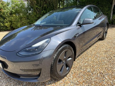 Tesla Model 3 Standard Range Plus Auto RWD 4dr 5