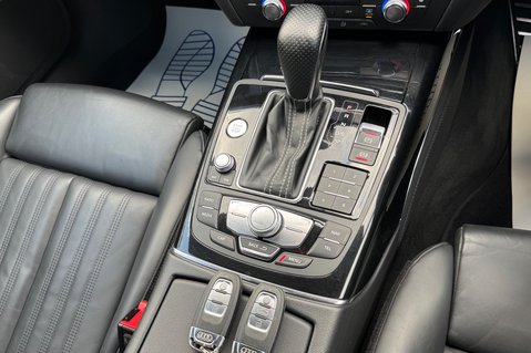 Audi A6 AVANT TDI QUATTRO BLACK EDITION - FACTORY TOWBAR -CAMBELT CHANGED 12