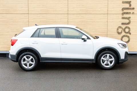Audi Q2 TFSI TECHNIK 12