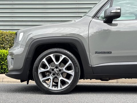 Jeep Renegade S MHEV 9