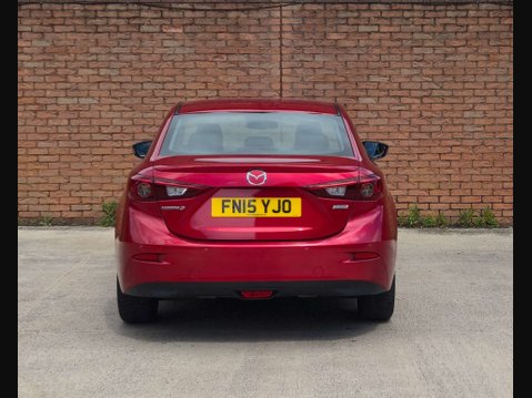Mazda 3 2.0 Mazda3 Sport Nav 4dr 15