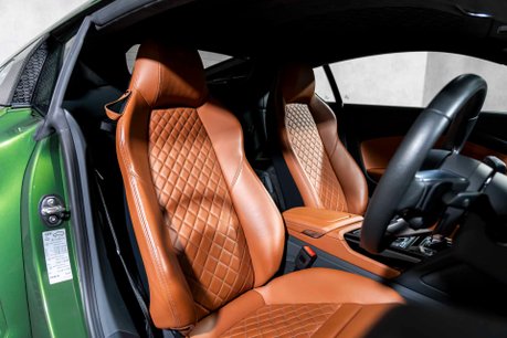 Audi R8 V10 PERFORMANCE EDITION. RWD. SONOMA GREEN. CARBON EXT. FULL PPF. B&O. 22