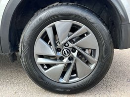 Nissan Qashqai 1.3 Qashqai Acenta Premium DiG-T MHEV 5dr 13