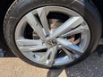Volkswagen Golf R-LINE ETSI DSG 47