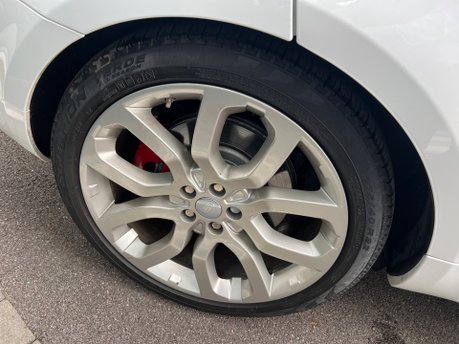 Land Rover Range Rover Sport SDV8 AUTOBIOGRAPHY DYNAMIC 17