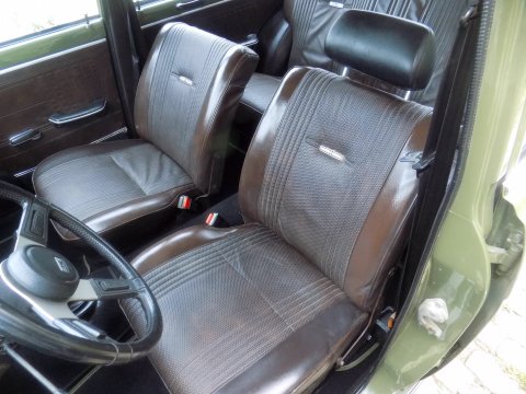 Datsun 510 1400 Bluebird 12