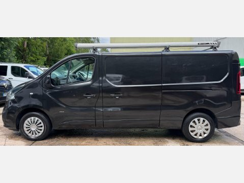 Vauxhall Vivaro 1.6 CDTi 2900 BiTurbo ecoFLEX Sportive Panel Van 5dr Diesel Manual L2 H1 Eu 16