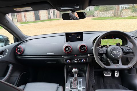 Audi RS3 2.5 TFSI S Tronic quattro Euro 6 (s/s) 4dr 39