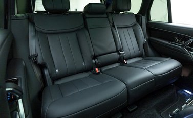 Land Rover Range Rover D350 SE 12