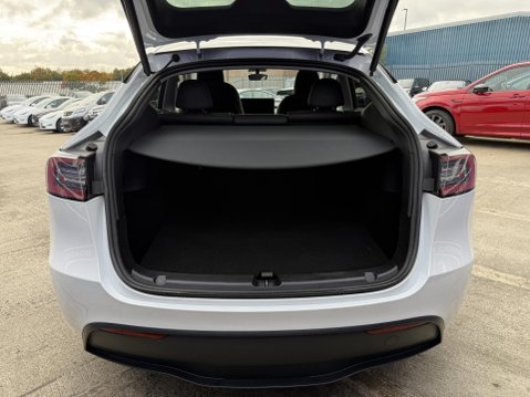 Tesla Model Y SUV 5dr Electric Auto RWD (346 ps) 21