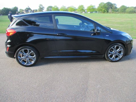 Ford Fiesta 1.0T EcoBoost ST-Line X Euro 6 (s/s) 3dr 6