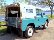 Land Rover 88 Series 111 Petrol + 7 Seats 34