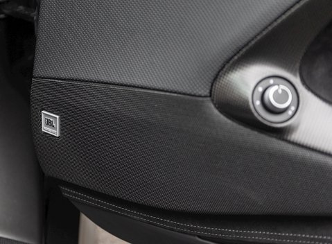 Ferrari 812 Superfast 23