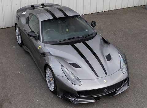 Ferrari F12 TDF 8