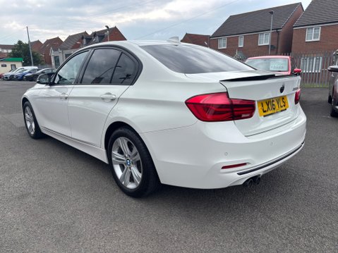 BMW 3 Series 320D SPORT 6