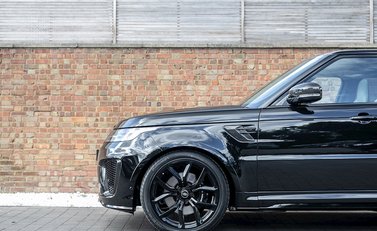 Land Rover Range Rover Sport 5.0 SVR 26