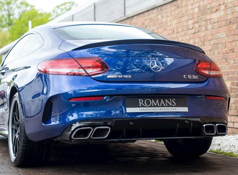 Mercedes-Benz C Class C63 S Coupe 25